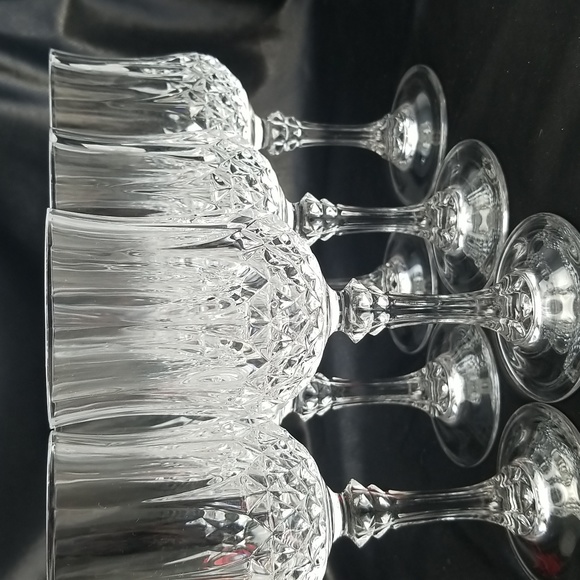 Cristal D'Arques Longchamp Wine Glasses - Picture 9 of 16